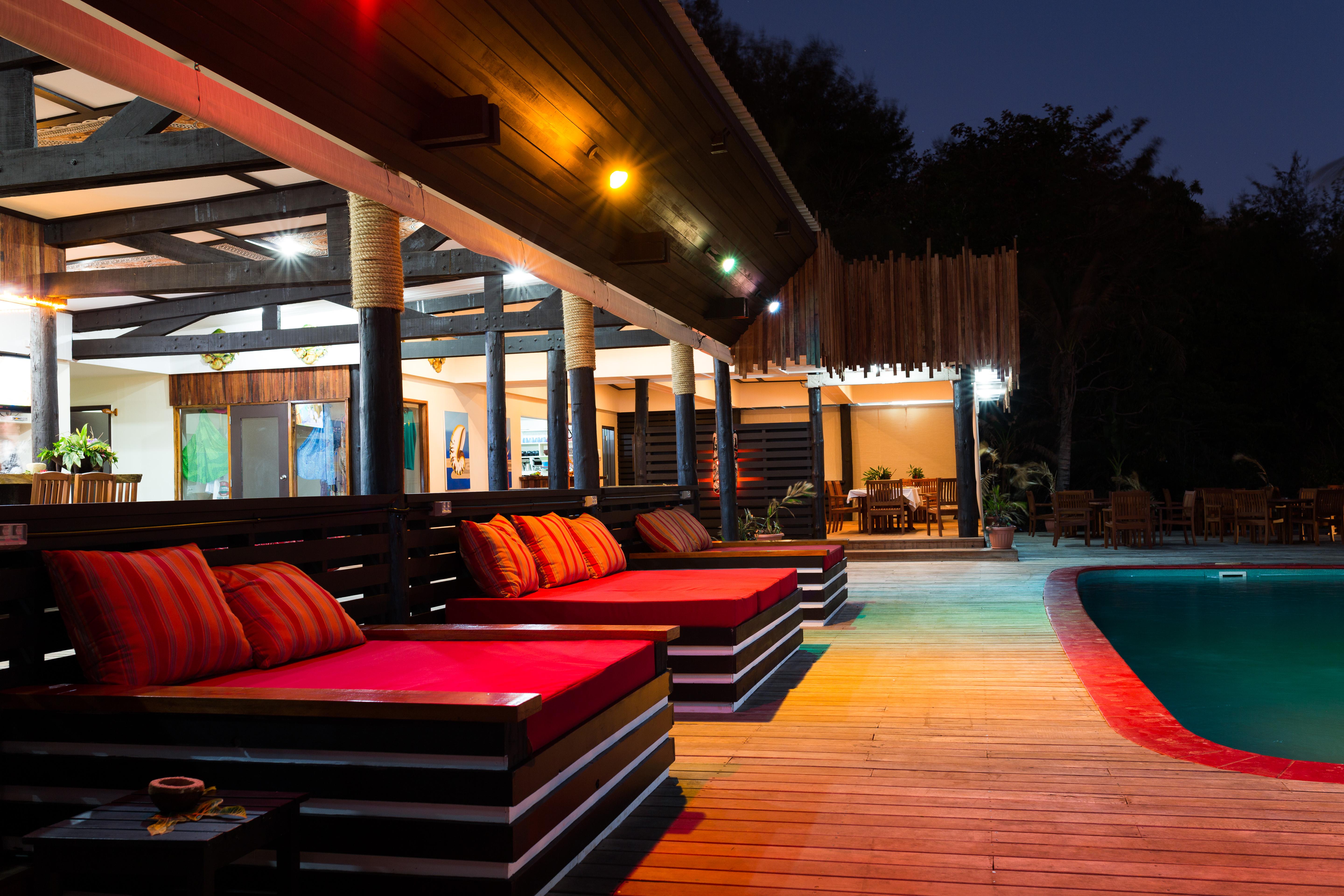Funky Fish Beach & Surf Resort Solevu Eksteriør bilde